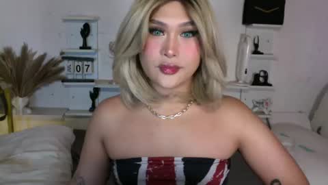 Queen Eva Mazikeen online show from 07.07.26