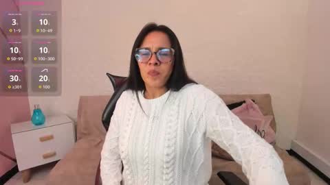 Eva  online show from 10.24.25