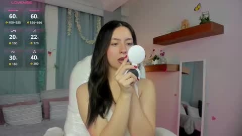 eva_monet online show from 11.12.25