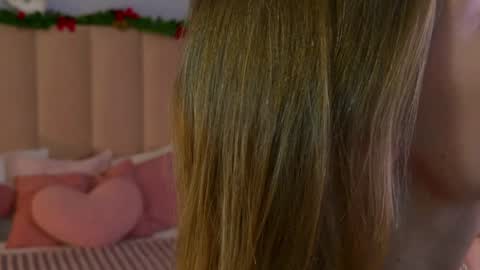 Eva online show from 12.31.24