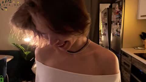 Eva online show from 11.22.25