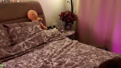 Snapshot of eva_natsumi chatting on 04.03.26 Eva online show from 04.03.26