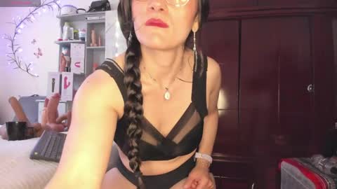 Eva Notty  online show from 04.25.26