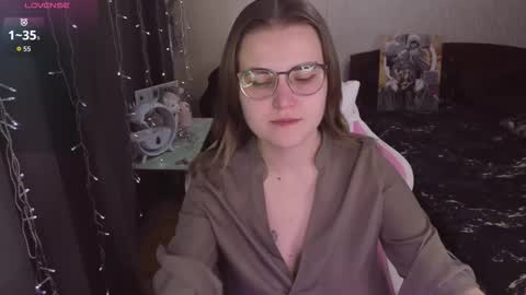 Eva online show from 10.21.25