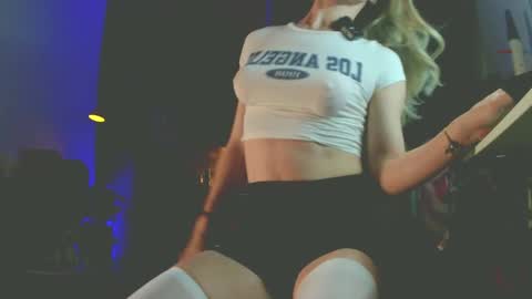 Eva online show from 02.10.26