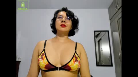 Eva online show from 12.22.24