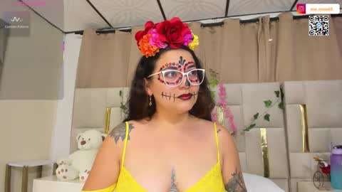 Snapshot of eva_rosse69 chatting on 10.17.25 Eva online show from 10.17.25