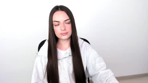 Eva online show from 02.21.25