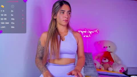 Eva Shinee online show from 01.16.25