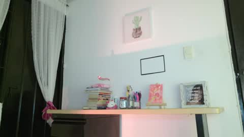 Eva Sin online show from 06.05.26