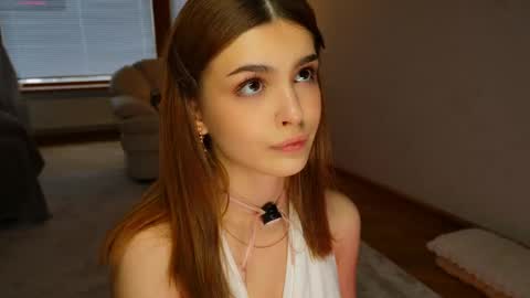 Hello my name is Eva its my first day here online show from 05.01.26