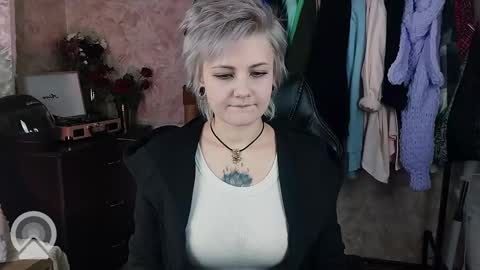 Eva Brownie online show from 01.28.25