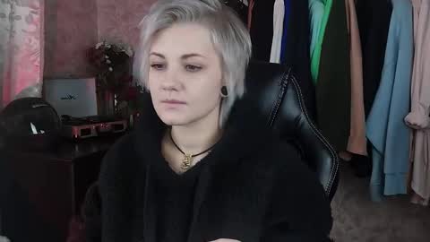 Eva Brownie online show from 01.29.25