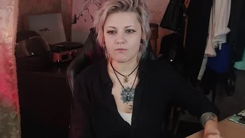 Eva Brownie online show from 03.09.25