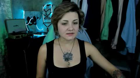 Eva Brownie online show from 09.18.25