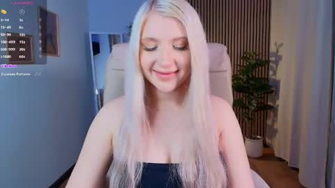 Eva  online show from 04.25.26