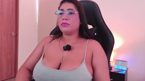 Jenny Carters online show from 07.18.26