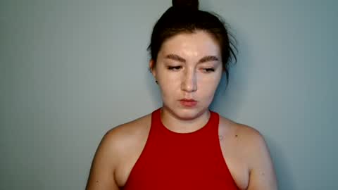 Snapshot of evachaturbatte chatting on 07.01.26 Evachaturbatte online show from 07.01.26