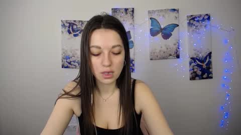 Snapshot of evaeldis chatting on 04.23.26 Eva online show from 04.23.26