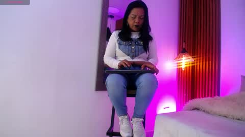 EVA GODDESS  online show from 04.26.26