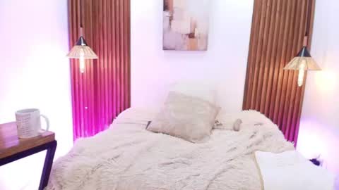 EVA GODDESS  online show from 06.13.26