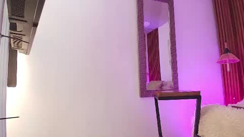 Snapshot of evagoddess_ chatting on 06.18.26 EVA GODDESS online show from 06.18.26
