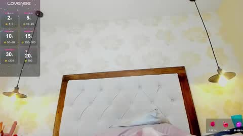 E V A  online show from 02.17.25