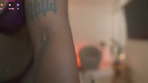 evajacksss_ online show from 05.08.26