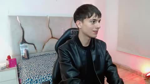 evan_tay online show from 02.24.26
