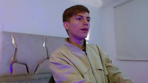 evan_tay online show from 04.06.26