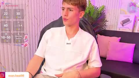 evan_tay online show from 05.08.26