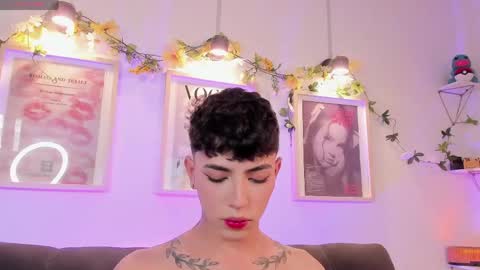 Evan voss  help me get 200 likesindependent model online show from 05.11.26