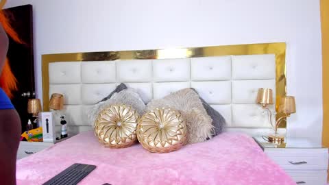 Snapshot of evangelin_ts chatting on 12.30.24 evangelin_ts online show from 12.30.24