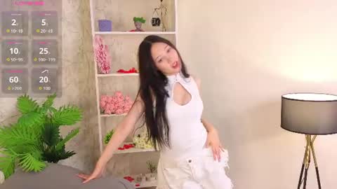 Snapshot of evangelinakovacevic chatting on 06.28.26 Hello im Lia online show from 06.28.26