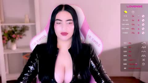 Streams schedule Wed Thursday Friday Saturday Sunday 1100-1700GMT Monday and Tuesday Day offs online show from 11.23.25