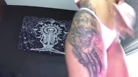  Eva online show from 11.10.25