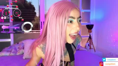 Snapshot of evangelyne1 chatting on 01.12.25 Evangelyne online show from 01.12.25