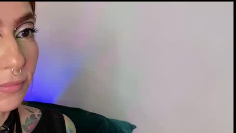 Snapshot of evangelyne1 chatting on 10.30.25 Evangelyne online show from 10.30.25