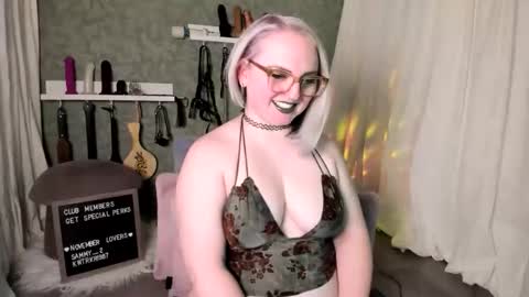 Evan Harlowe online show from 12.17.25