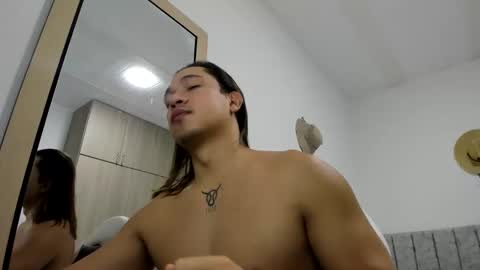 Snapshot of evans_king chatting on 02.11.26 Evan online show from 02.11.26