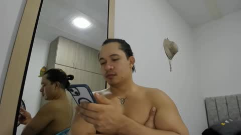 Snapshot of evans_king chatting on 03.14.26 Evan online show from 03.14.26