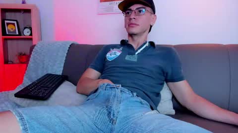 Evans Lubov online show from 05.23.26