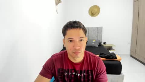 Snapshot of evanss_king chatting on 07.21.26 Mateo and Valerio online show from 07.21.26