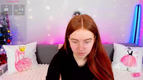 Snapshot of evarey_ chatting on 01.07.26 Adelina online show from 01.07.26