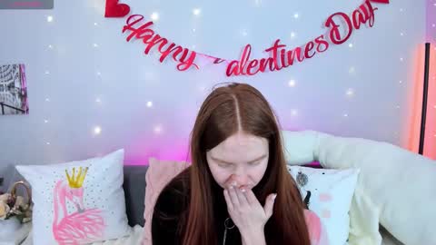 Snapshot of evarey_ chatting on 02.16.26 Adelina online show from 02.16.26