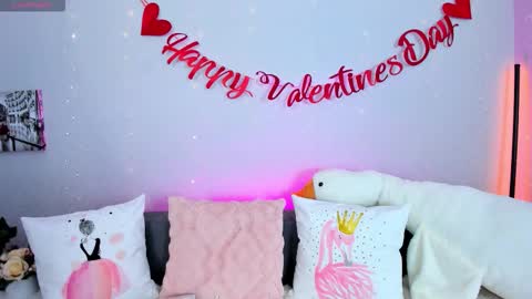 Snapshot of evarey_ chatting on 02.19.26 Adelina online show from 02.19.26