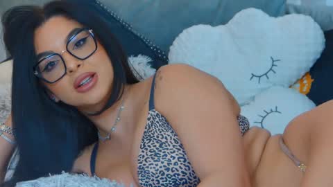 evareyss online show from 02.06.25