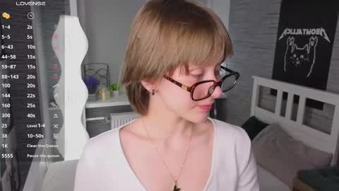 Snapshot of evas_soul chatting on 04.08.26 Eva online show from 04.08.26