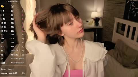 Snapshot of evas_soul chatting on 04.15.26 Eva online show from 04.15.26
