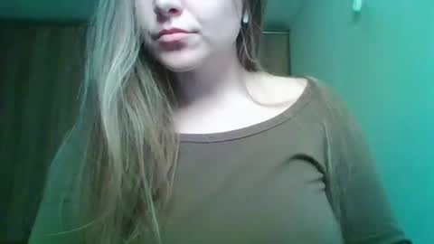 evasapples2026 online show from 03.14.26